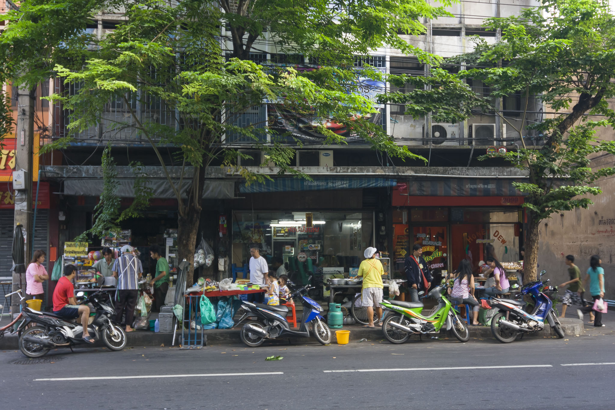 Charoen Krung Road