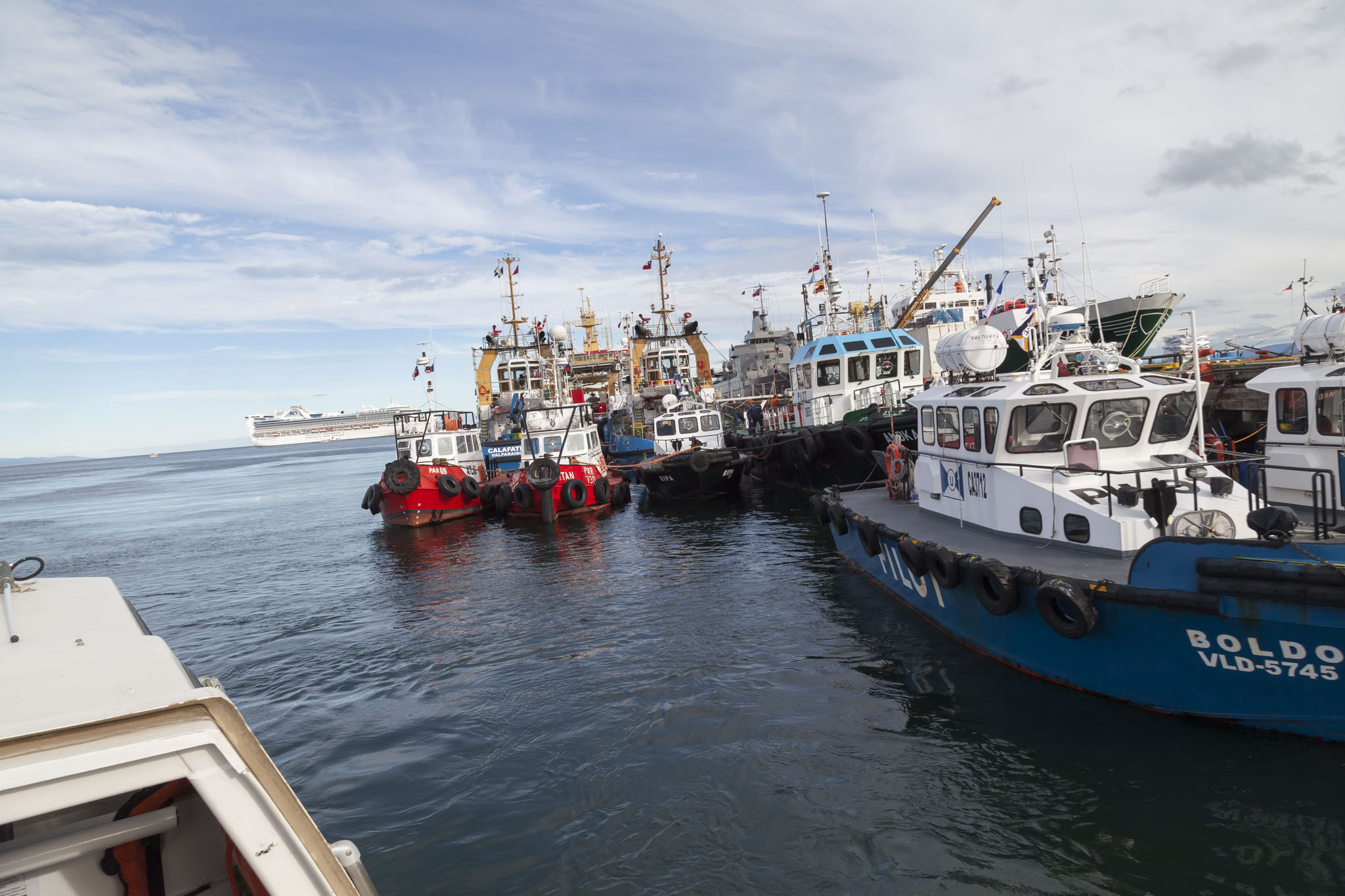 Punta Arenas Dock, Tender Boat