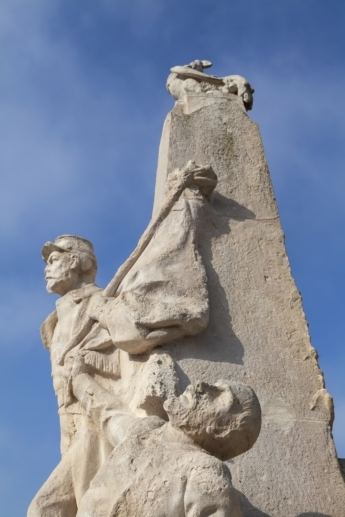 La Rochelle Statue
