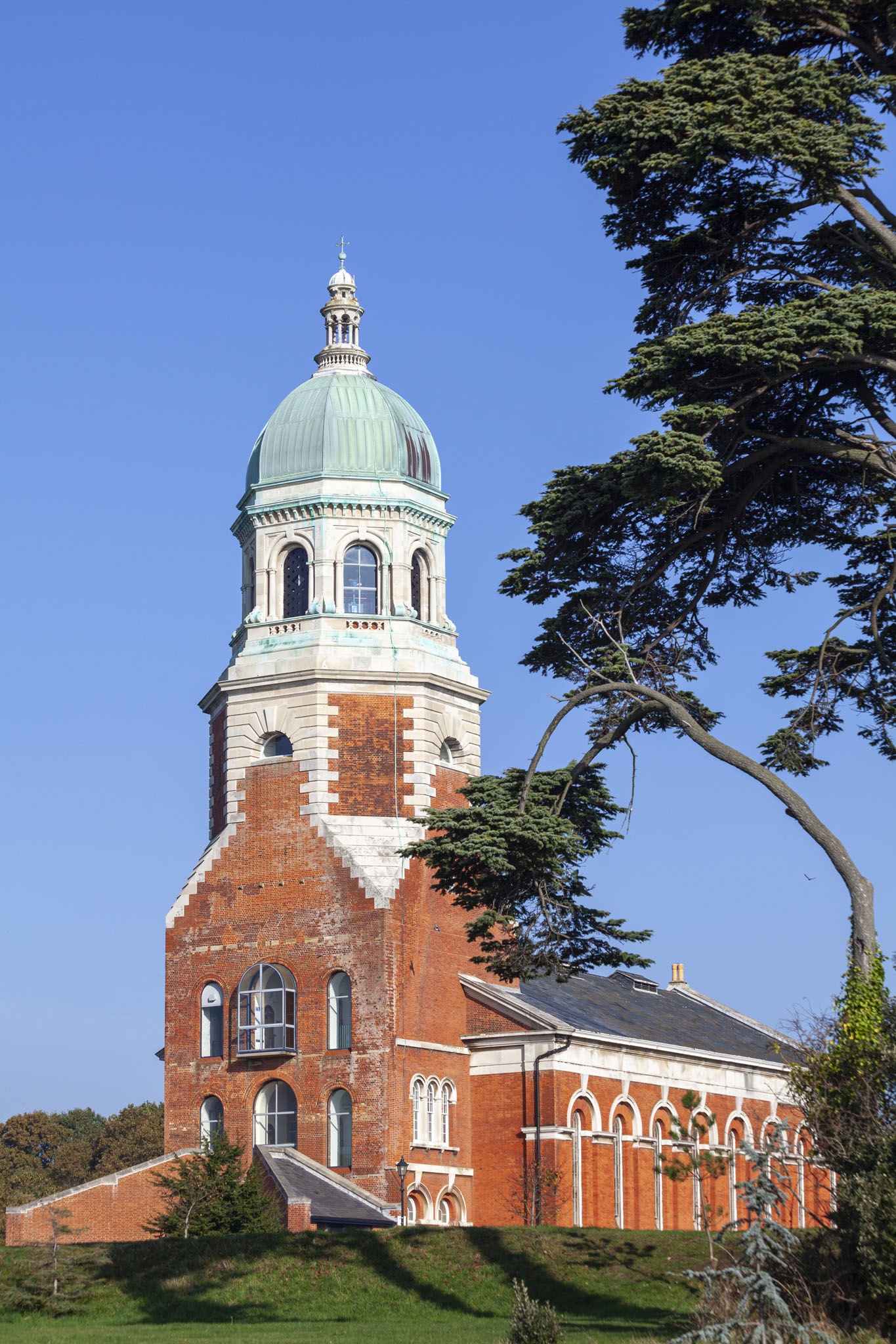 Royal Victoria Chapel